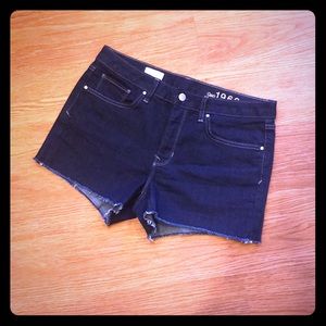 Gap 1969 slim cut off jean shorts